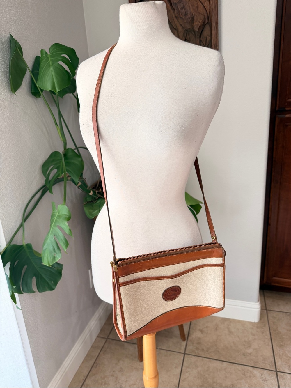 Vintage Dooney & Bourke AWL Leather Crossbody Cream Tan Bag Repair
